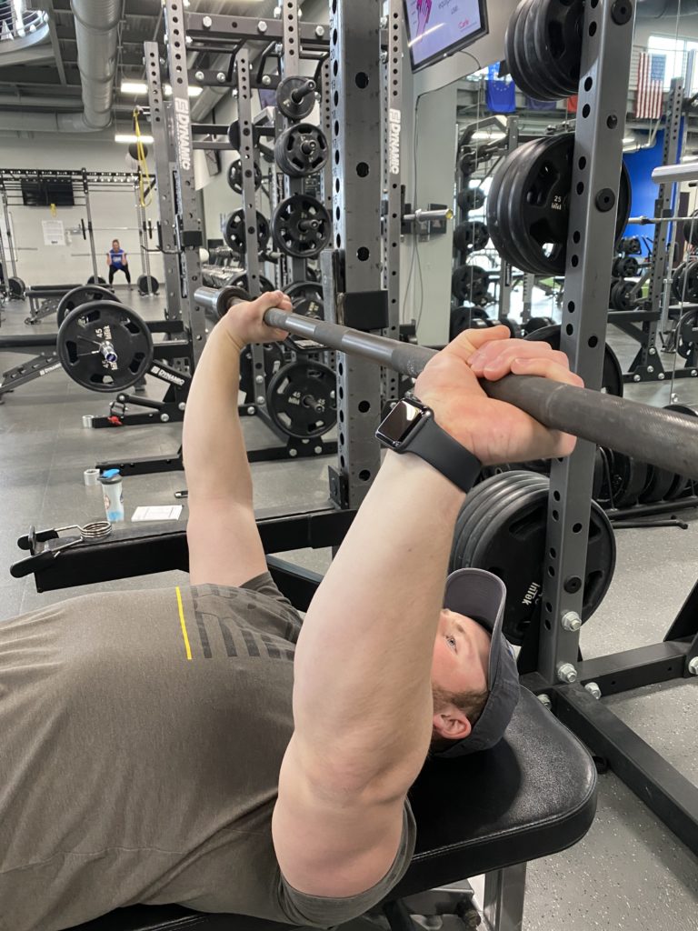 Trainer Tip Tuesday: Proper Wrist Placement for Bench Press - Carle